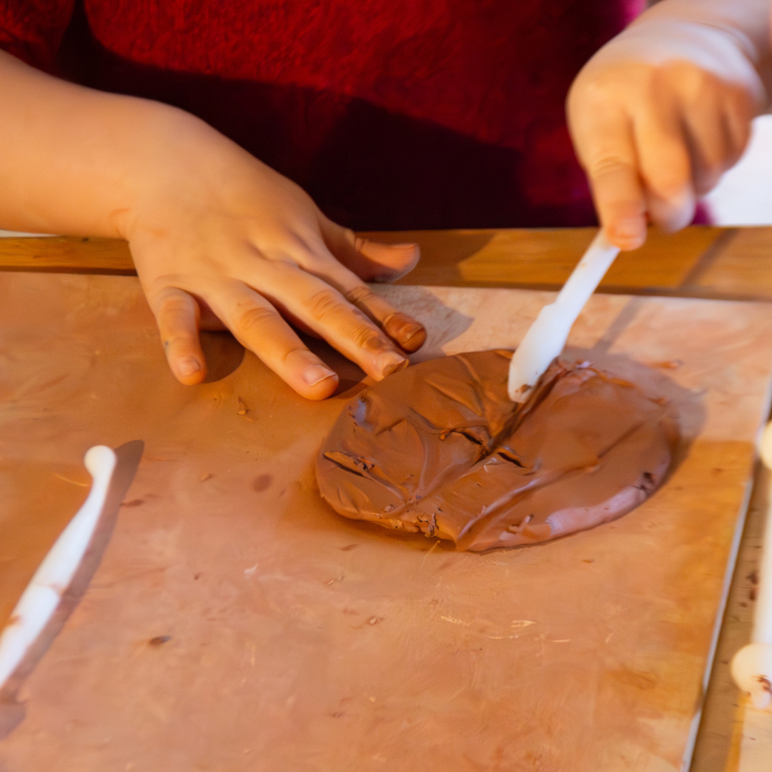 Domenica 8, 22, 29 marzo: laboratori e letture animate a Casina di Raffaello